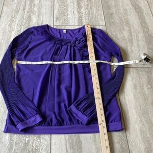 C2U purple round neck electric pleated long sleeves and ruffles on neck size L